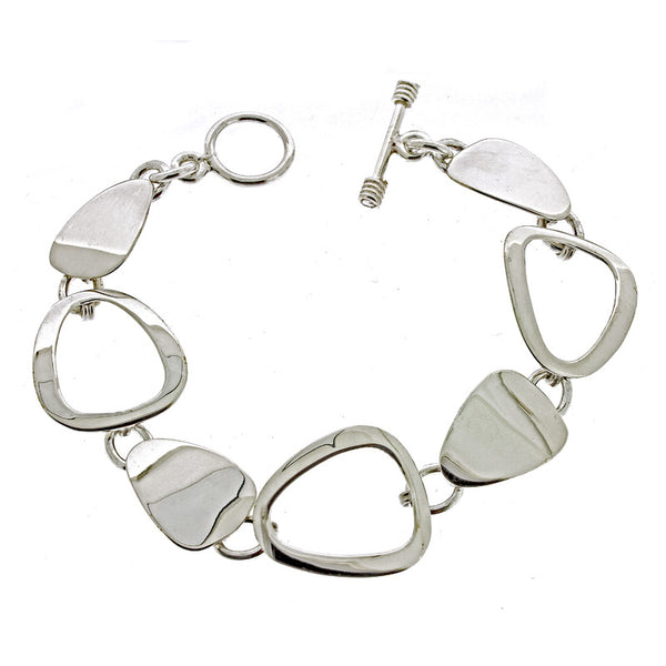 Rounded Triangle Links Bracelet from the Bracelets collection at Argenteus Jewellery